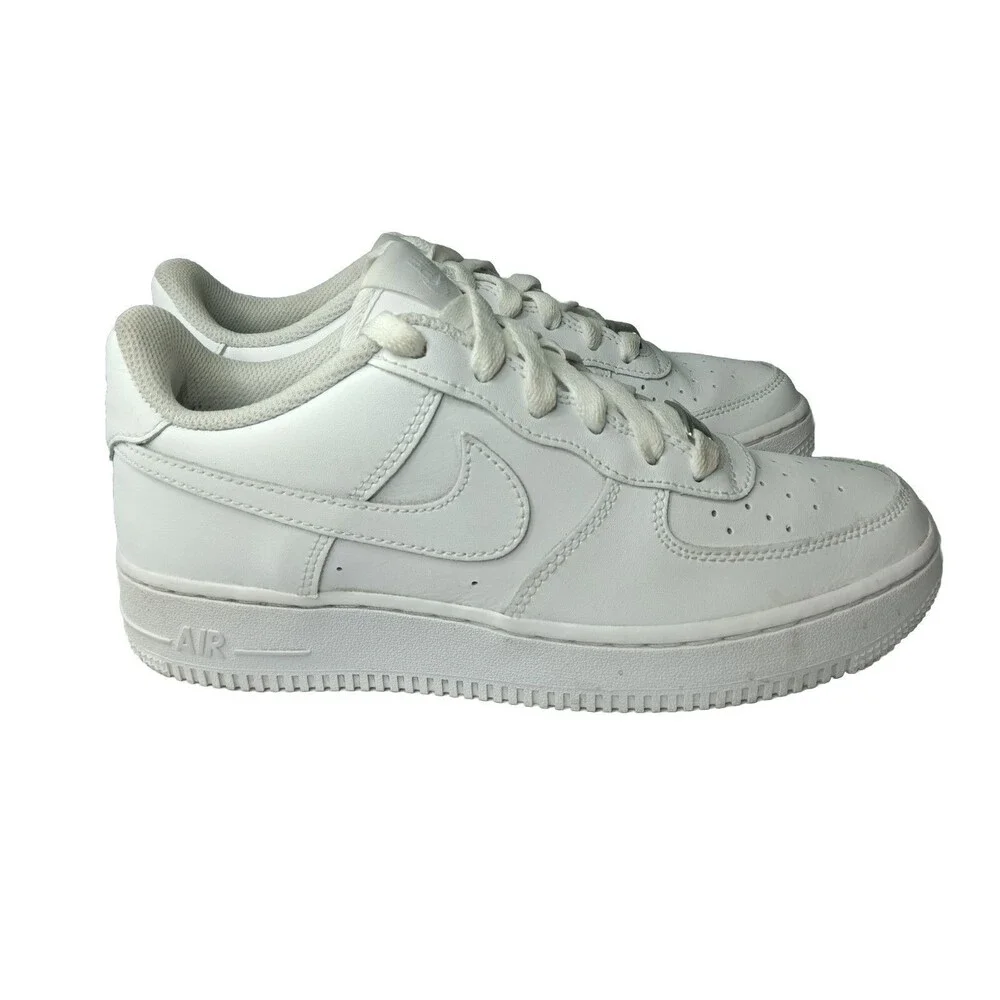Nike Air Force 1 LE Big Kids Shoes Size 6.5 Y Sneakers Triple White